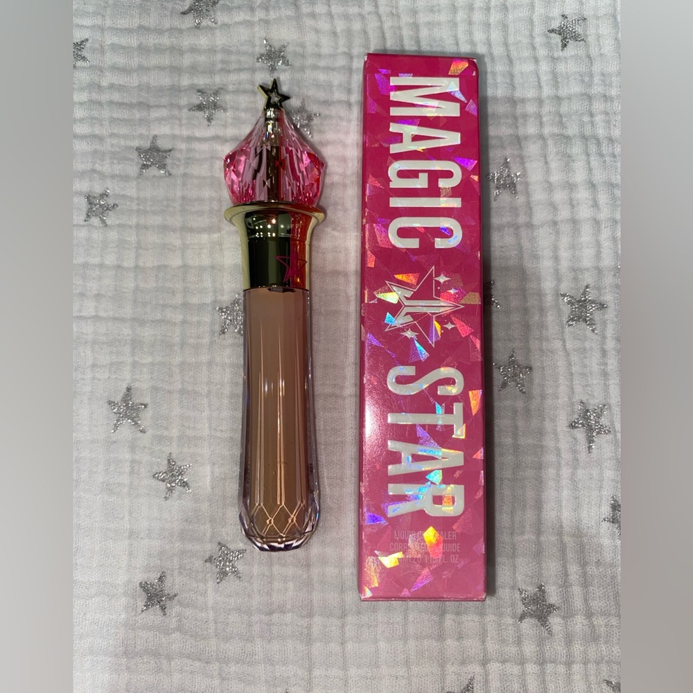 Magic Star Concealer/ C15.5 Tan Skin with neutral rose undertones.